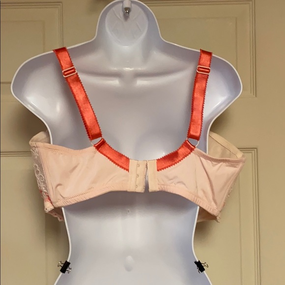 Adore Me Bra - Picture 3 of 5